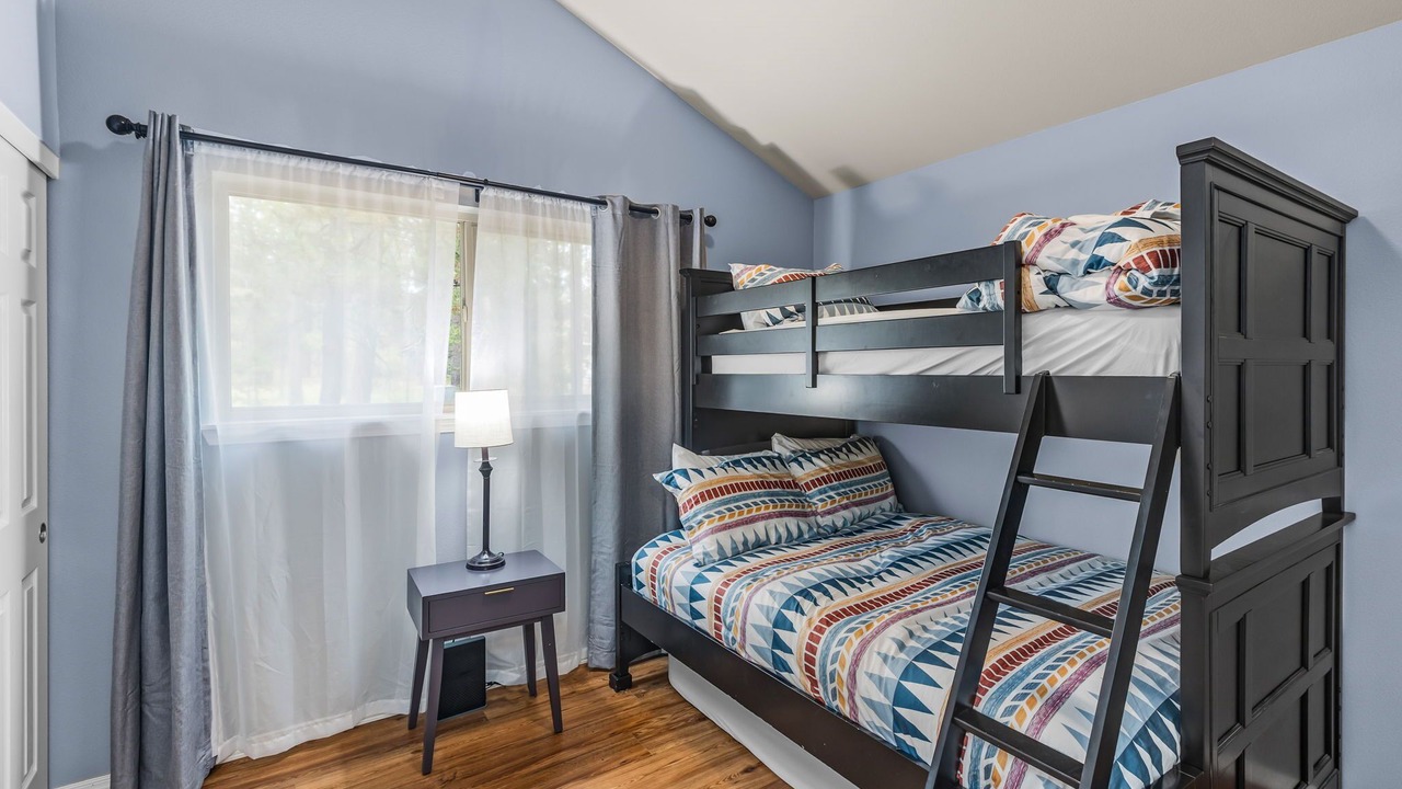 Photo of Bedroom in Three Rivers