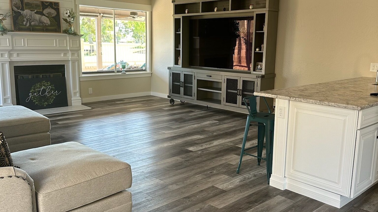 Photo of Livingroom in Alta Mesa