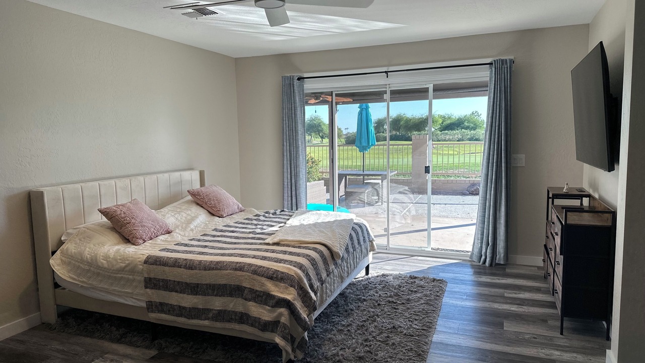 Photo of Bedroom in Alta Mesa