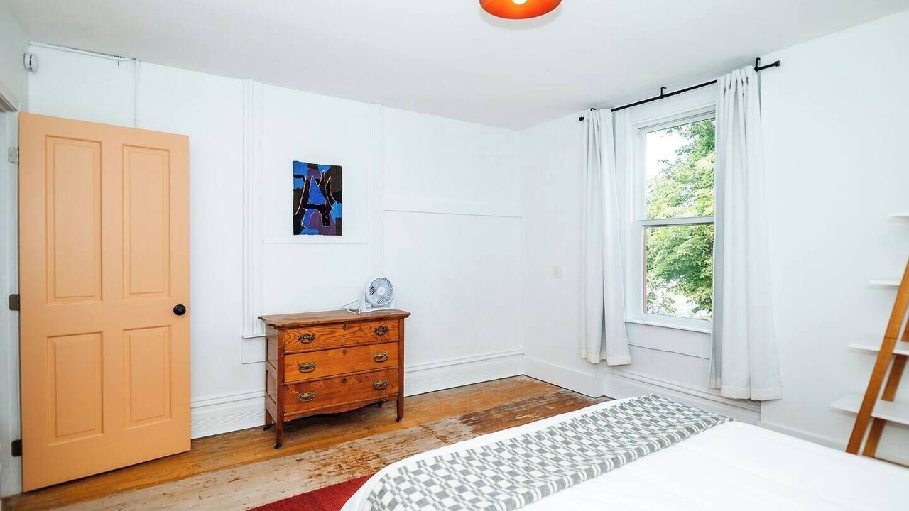 Photo of Bedroom in Helena