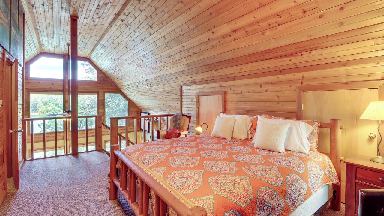 Photo of Bedroom in Greers Ferry