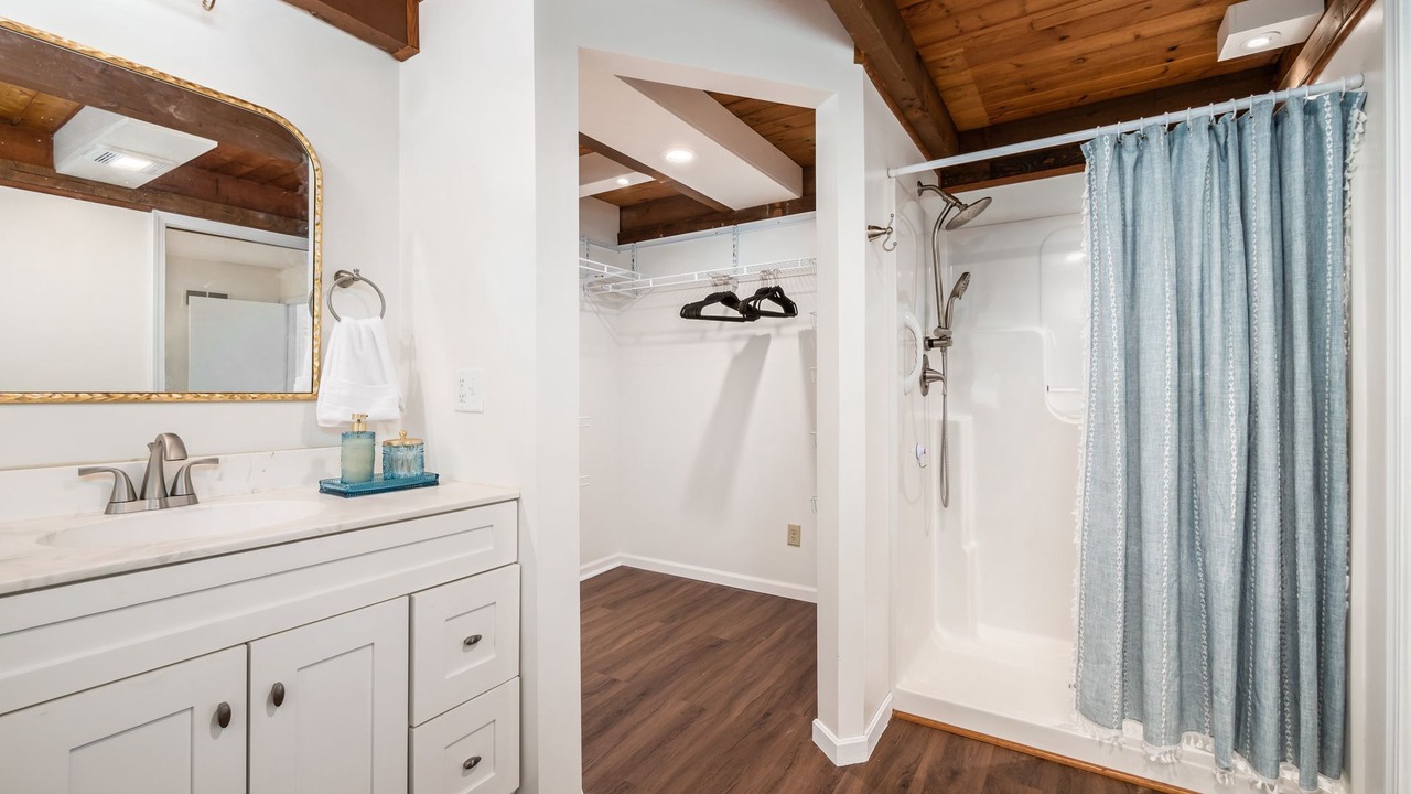 Photo of Bathroom in Howard