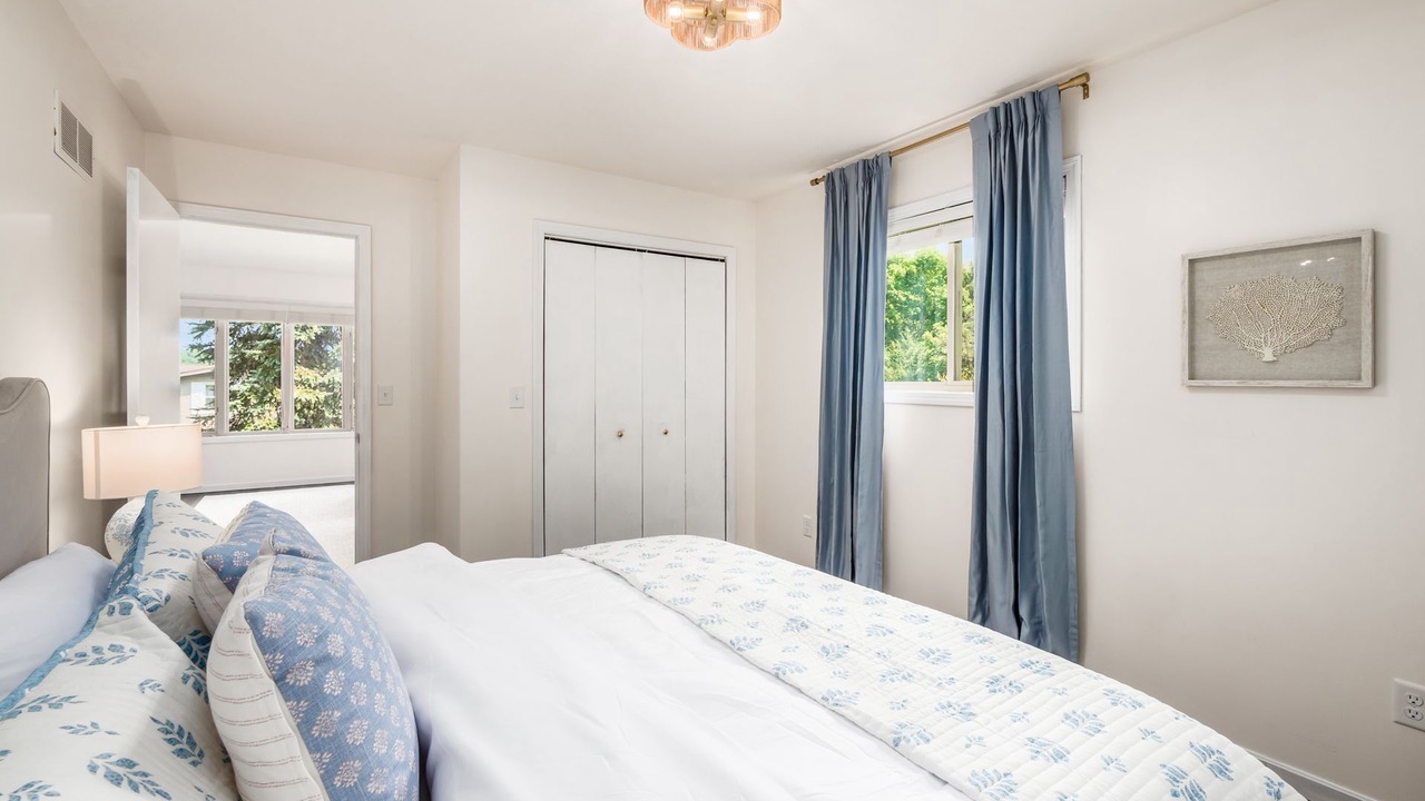 Photo of Bedroom in Howard