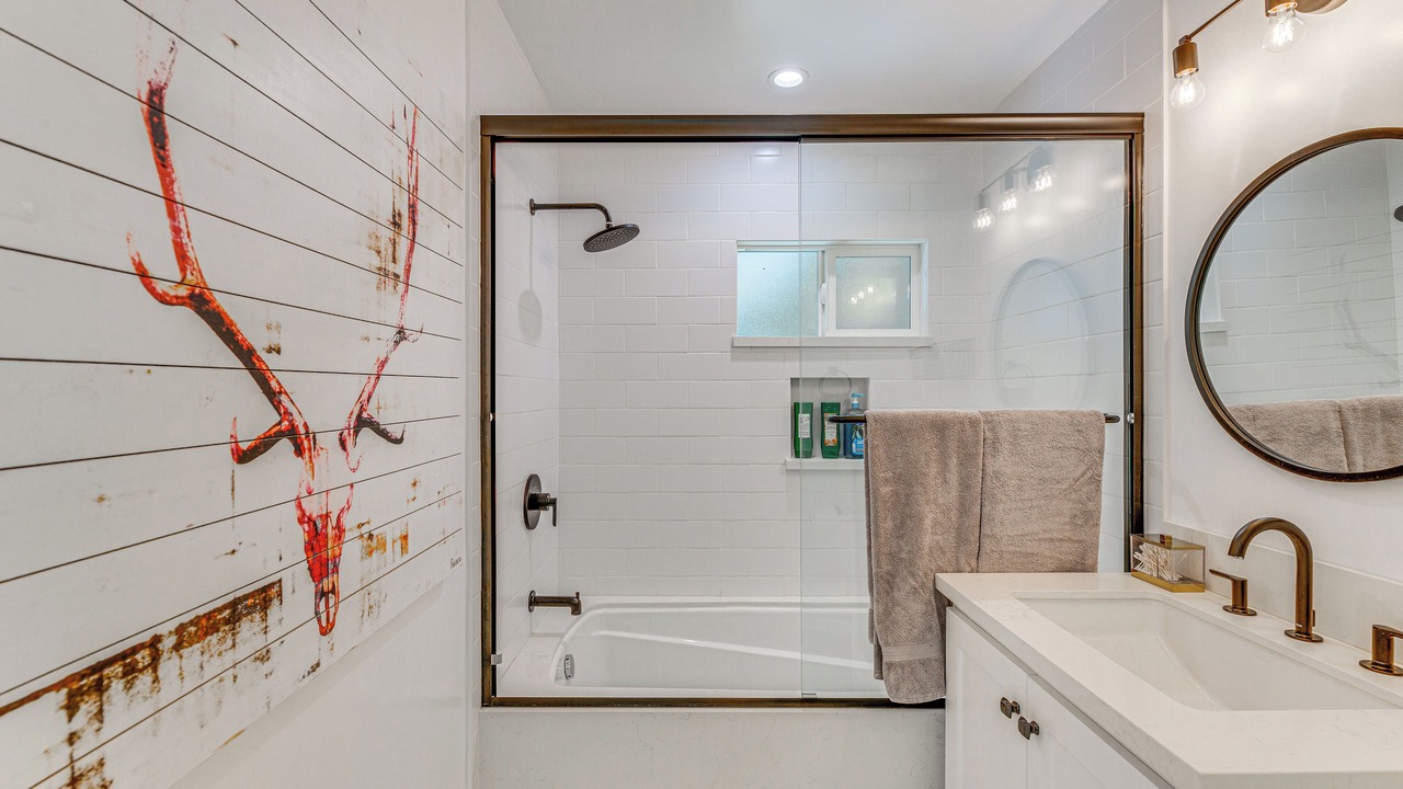 Photo of Bathroom in Eagle Rock
