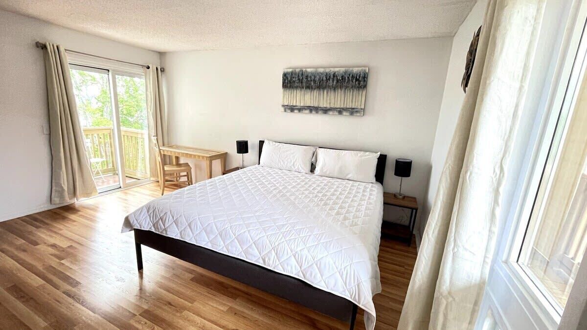 Photo of Bedroom in Little River
