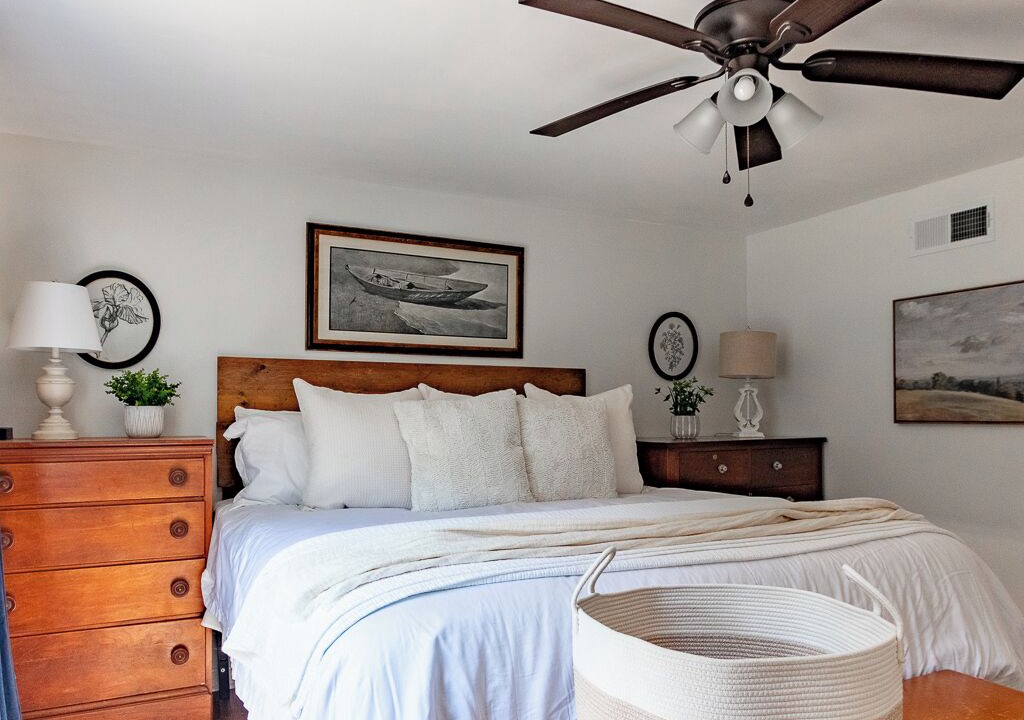 Photo of Bedroom in State College
