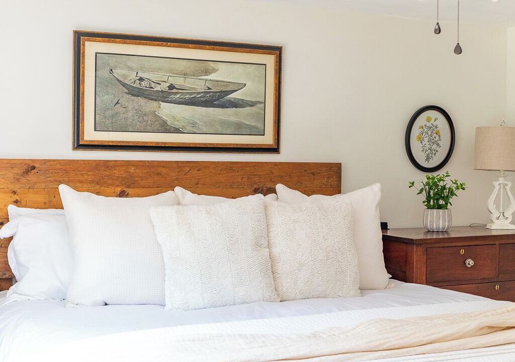 Photo of Bedroom in State College