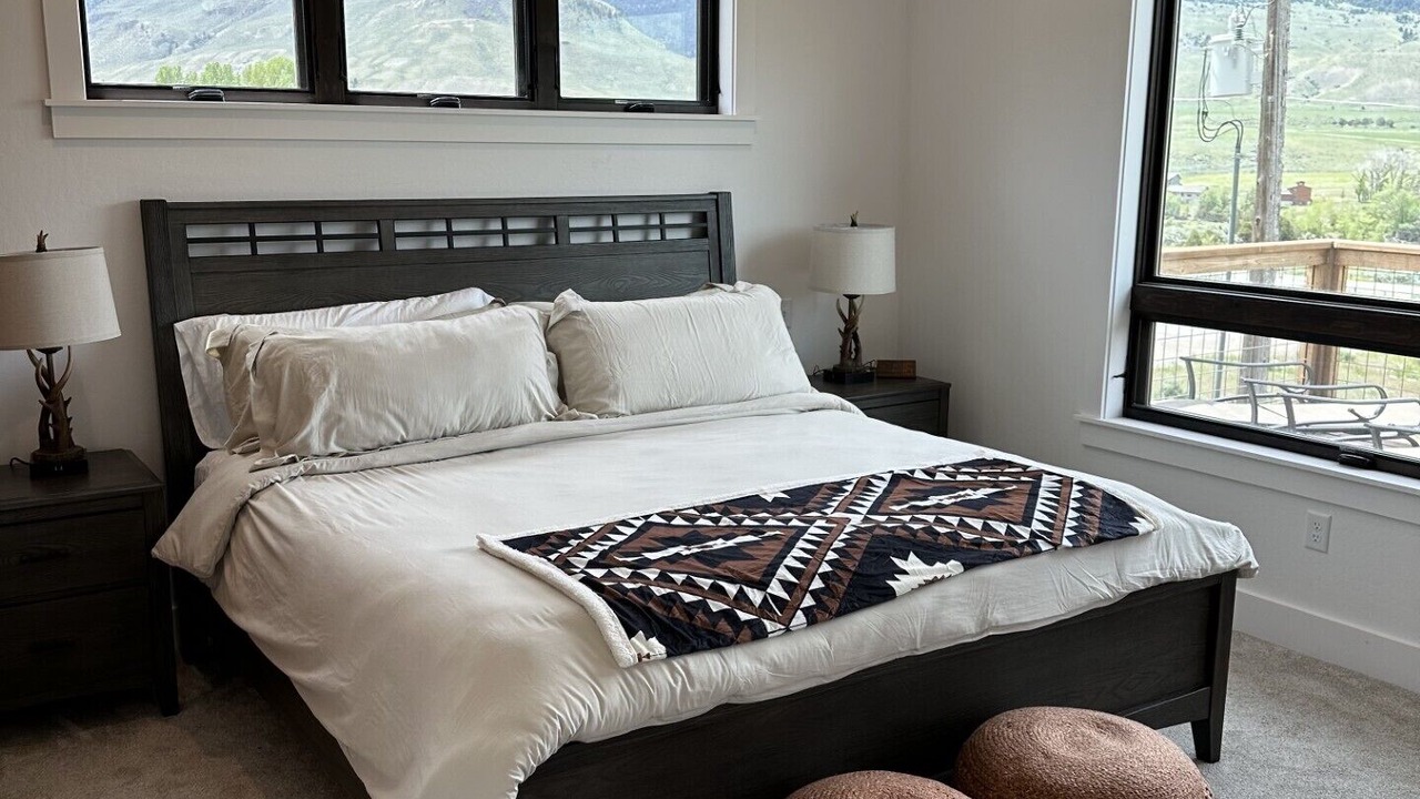Photo of Bedroom in Gardiner