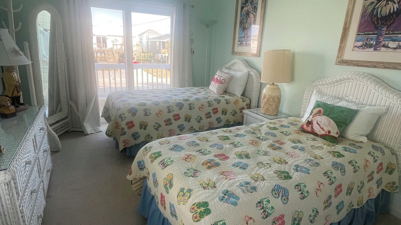 Photo of Bedroom in Topsail Beach