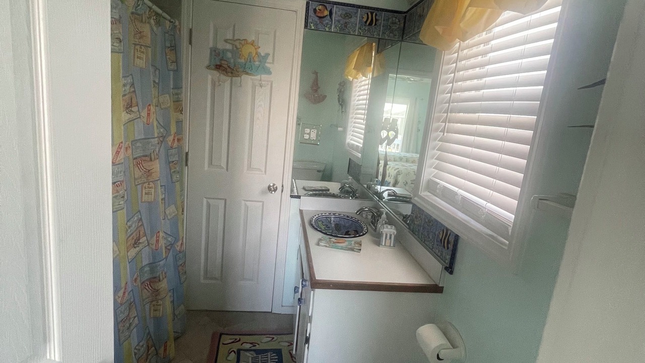 Photo of Bathroom in Topsail Beach