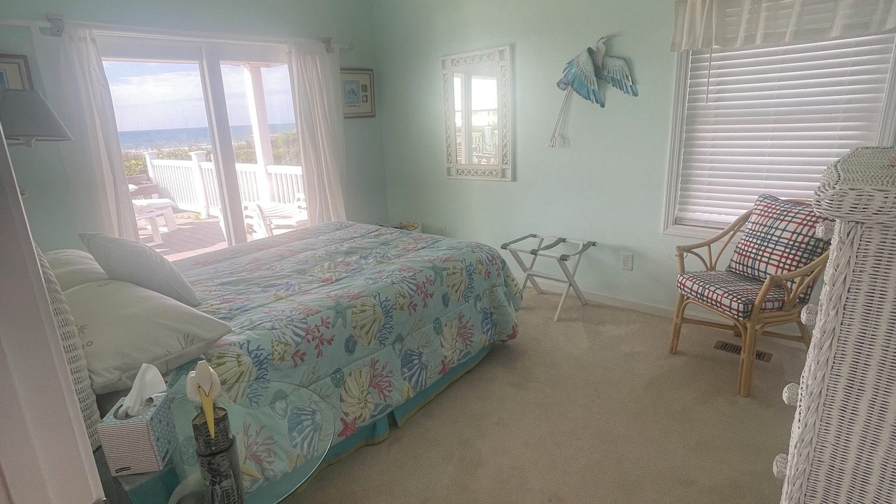 Photo of Bedroom in Topsail Beach