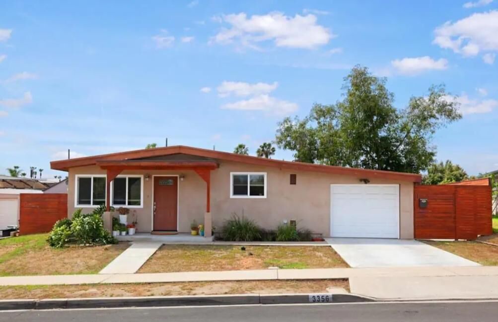 Photo of Outdoor in Serra Mesa