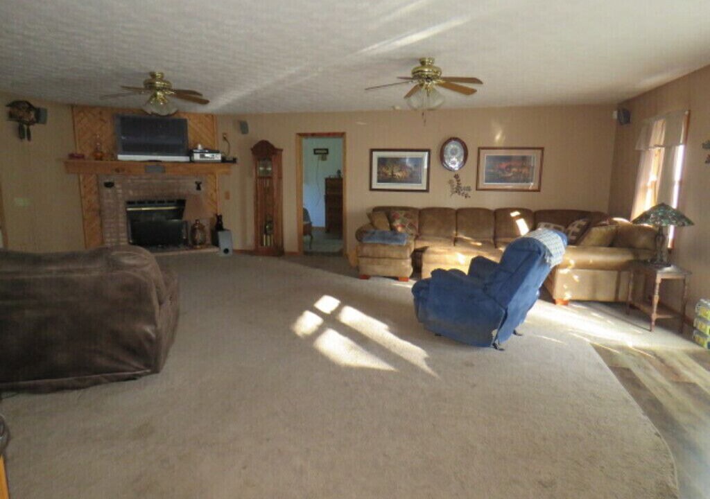 Photo of Livingroom in Reelsville
