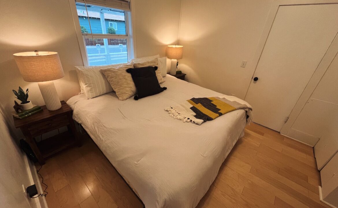 Photo of Bedroom in Redmond