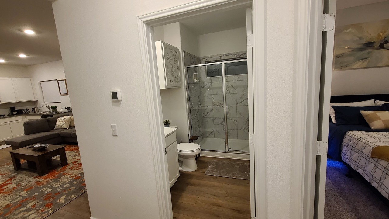 Photo of Bathroom in Mountain City