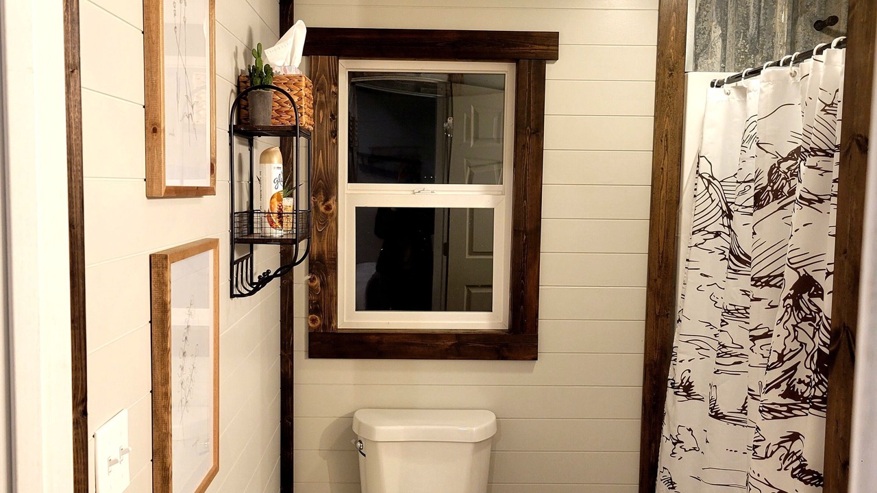 Photo of Bathroom in Lovell