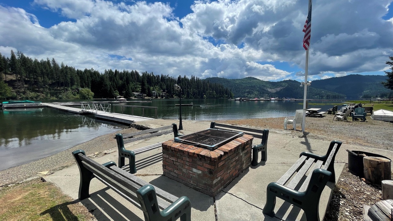 Photo of Patio Balcony in Spirit Lake