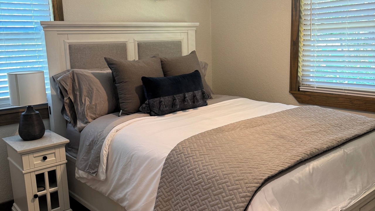 Photo of Bedroom in Eufaula