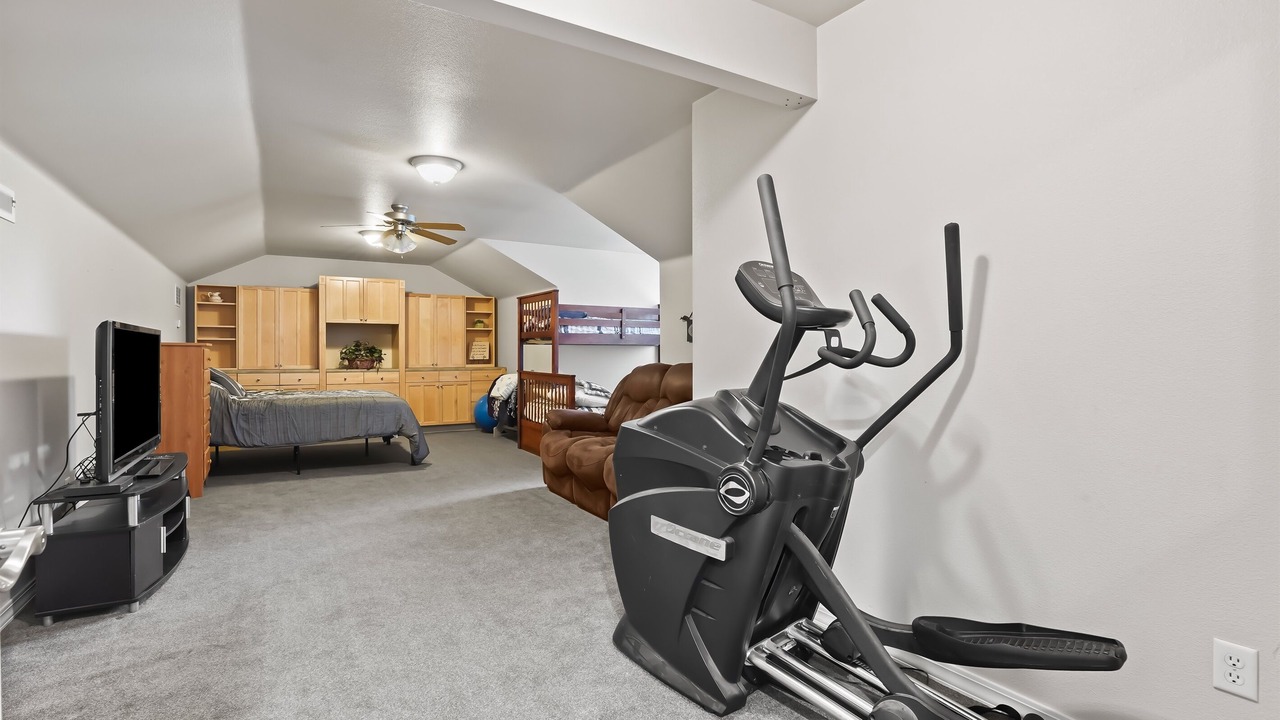 Photo of Bedroom in Eagle