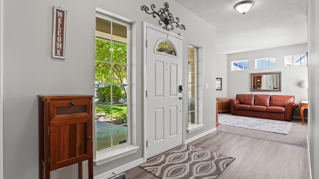 Photo of Bedroom in Eagle