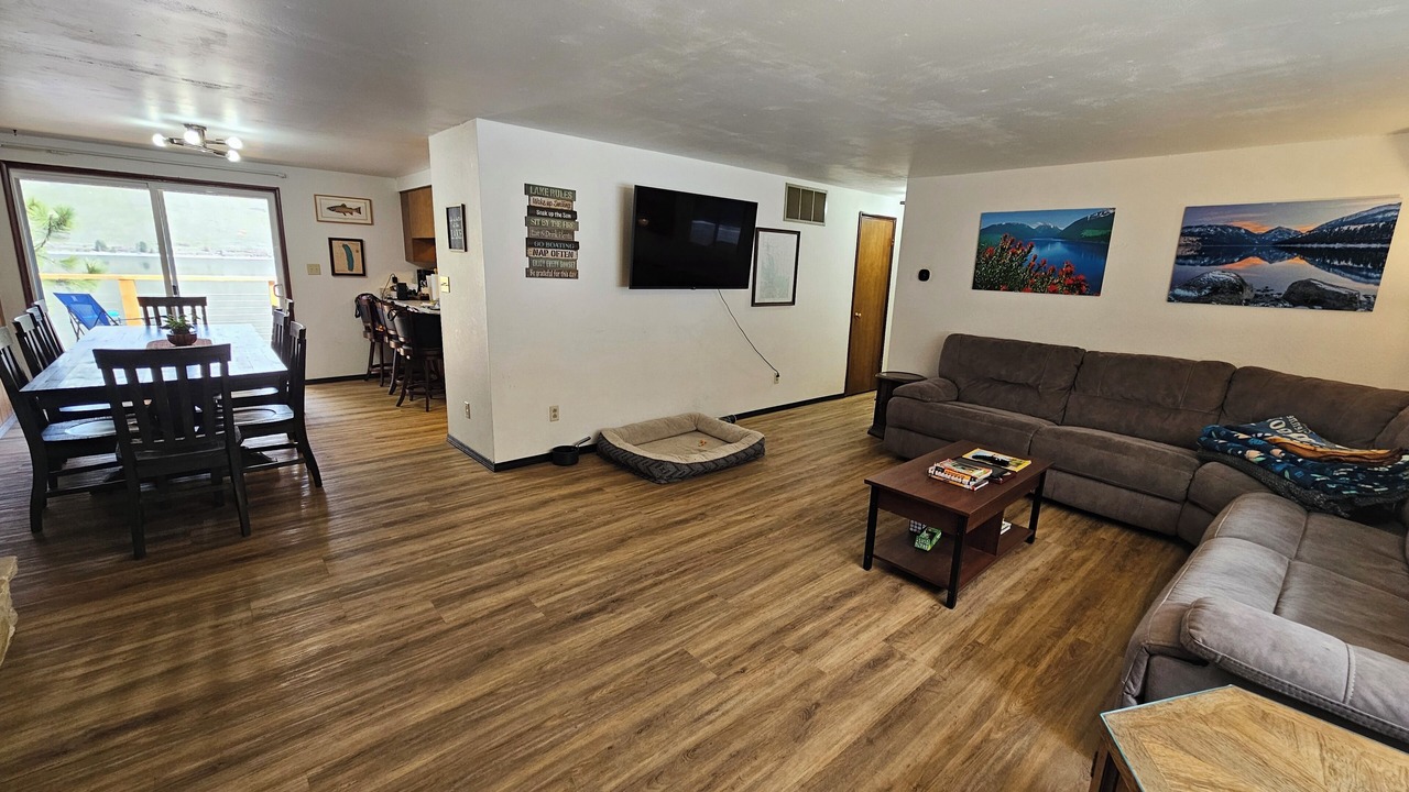 Photo of Livingroom in Joseph