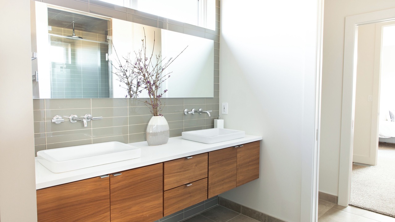 Photo of Bathroom in Tremont
