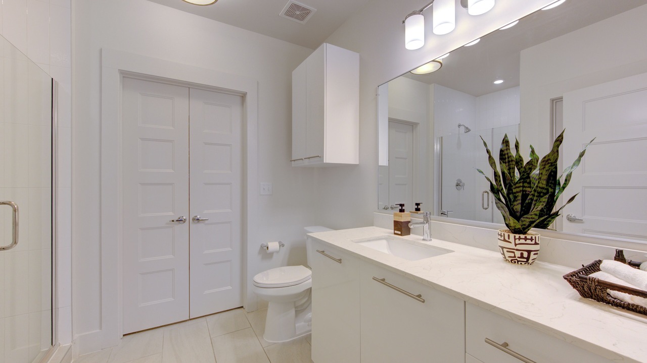 Photo of Bathroom in Midtown