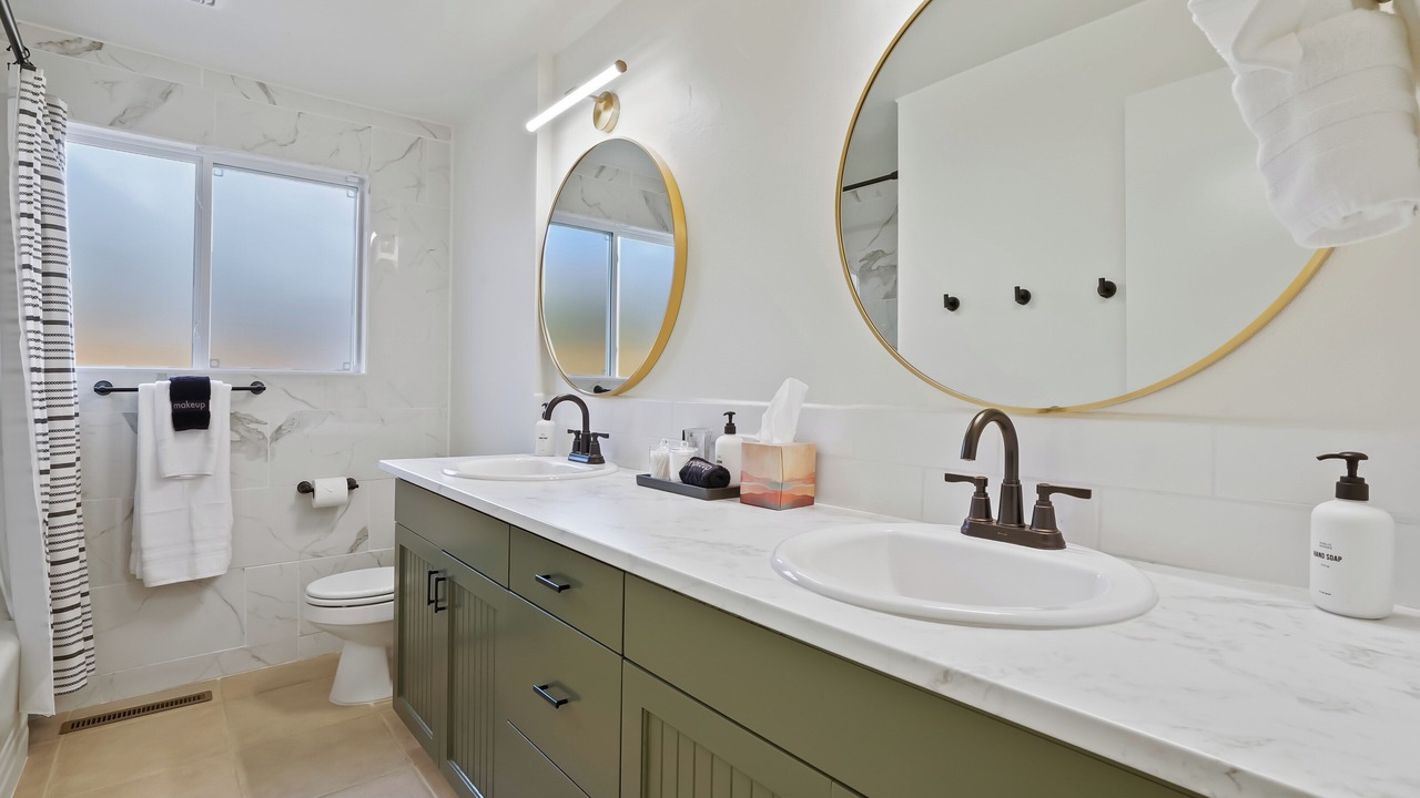 Photo of Bathroom in North End