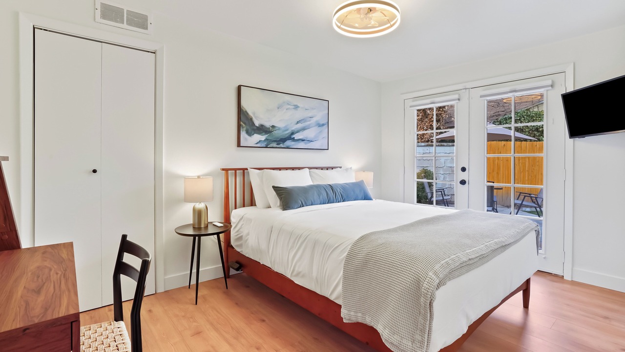 Photo of Bedroom in North End