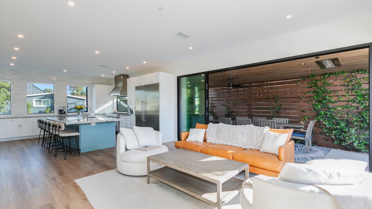 Photo of Livingroom in Loma Portal