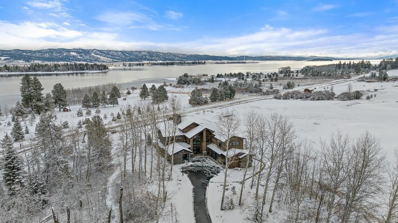 Photo of Outdoor in Tamarack