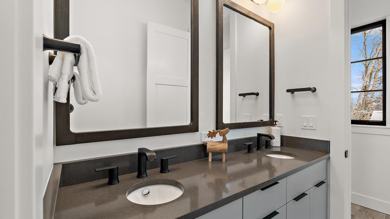 Photo of Bathroom in Tamarack