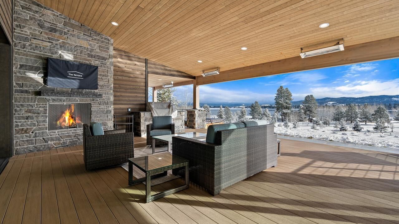 Photo of Patio Balcony in Tamarack