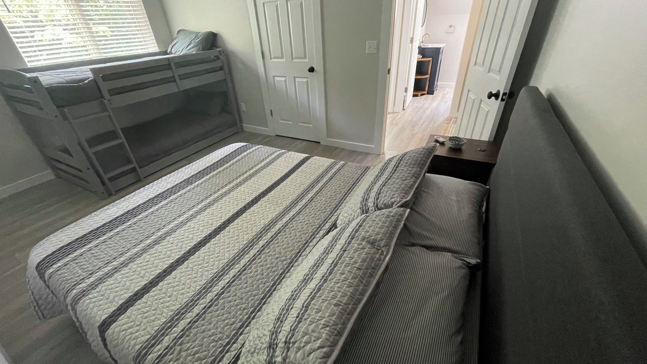 Photo of Bedroom in Burkesville