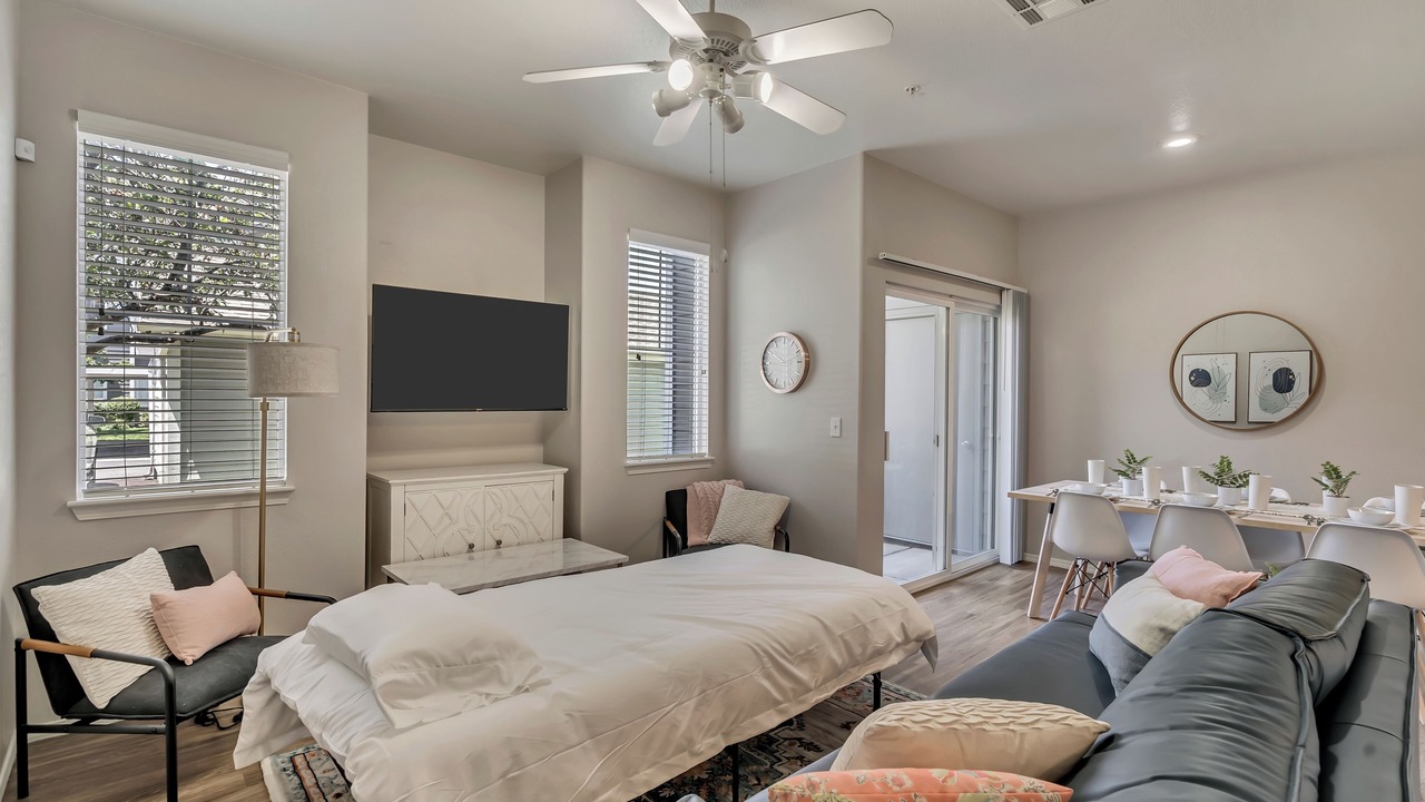 Photo of Livingroom in Clearfield