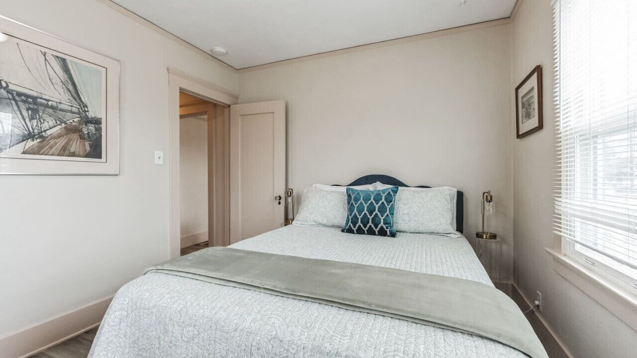 Photo of Bedroom in Point Loma Heights