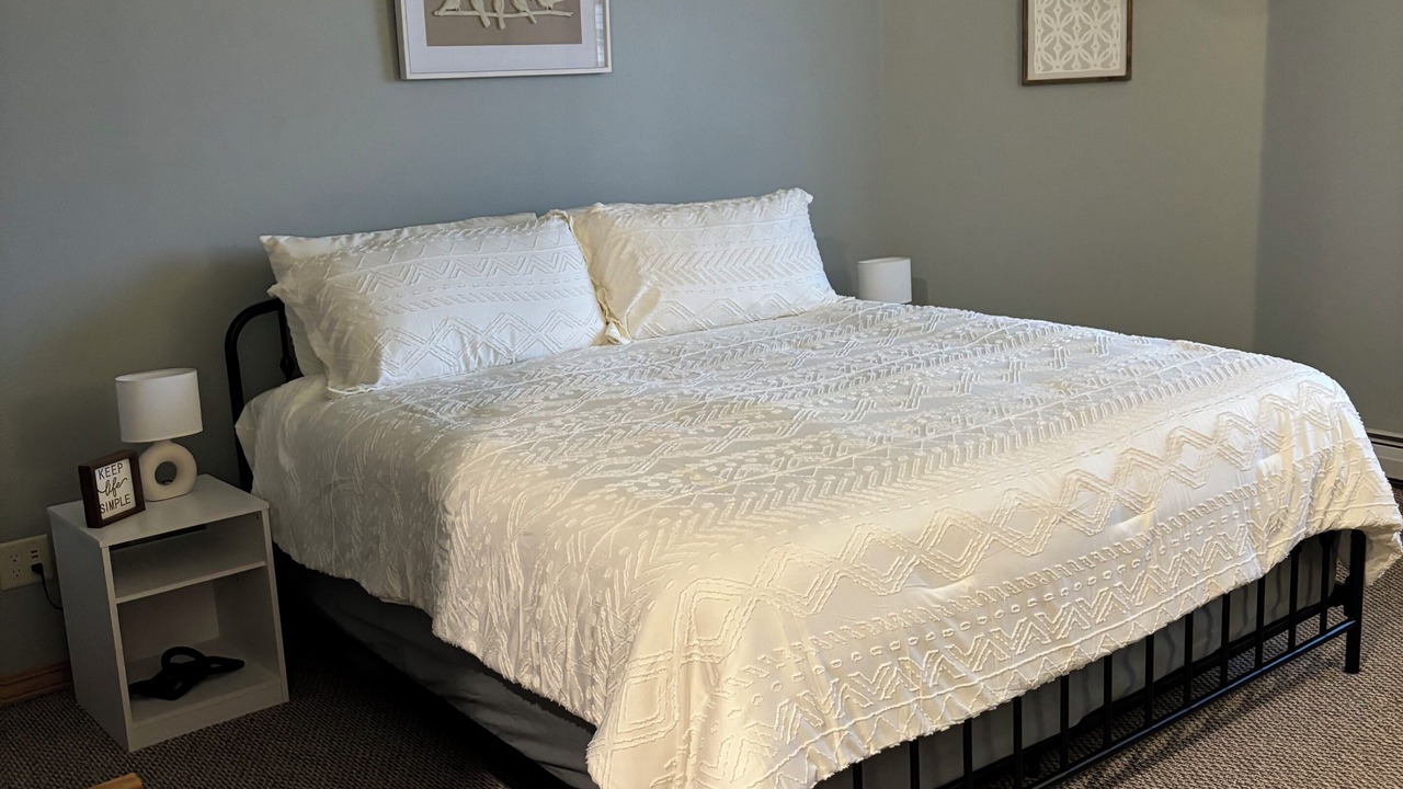 Photo of Bedroom in Helena Valley Northwest