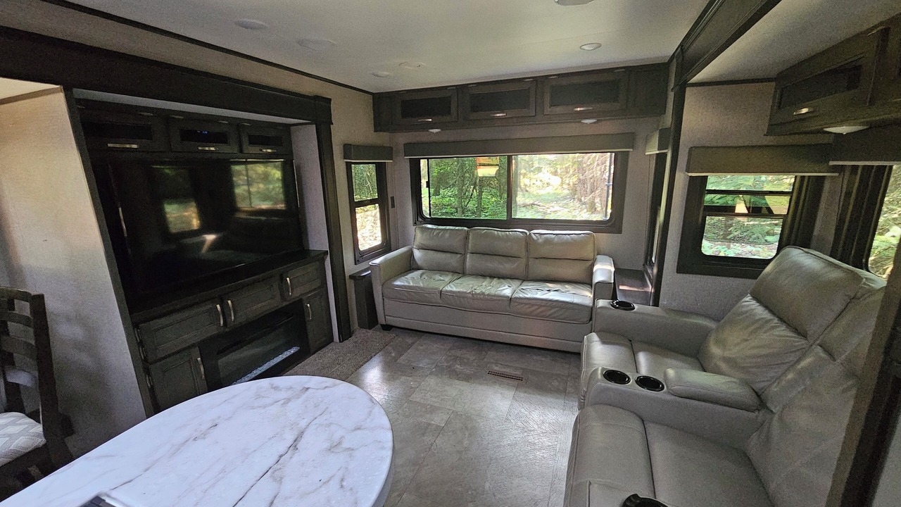 Photo of Livingroom in Clark Fork