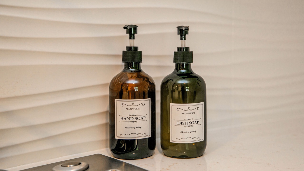 Photo of Bathroom in Depot Bench