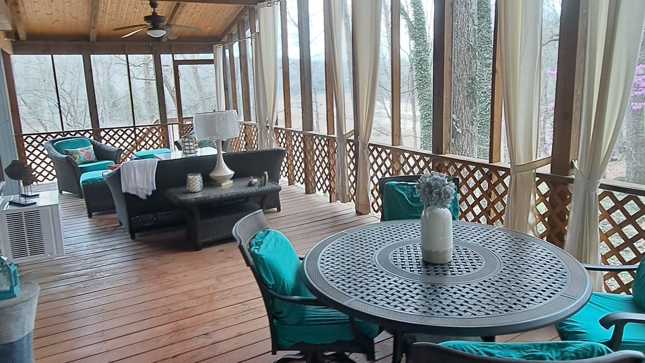 Photo of Outdoor in Westview