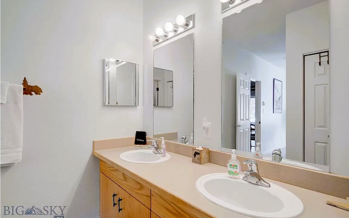 Photo of Bathroom in Big Sky