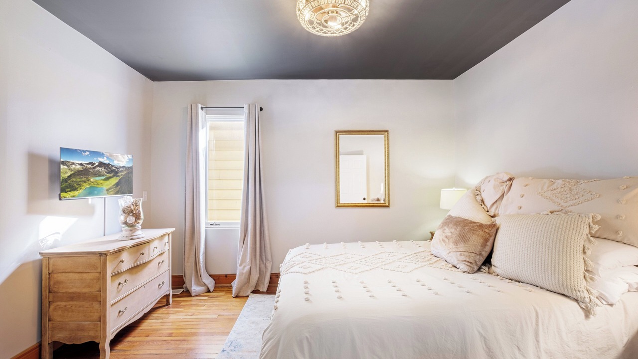 Photo of Bedroom in South Louisville
