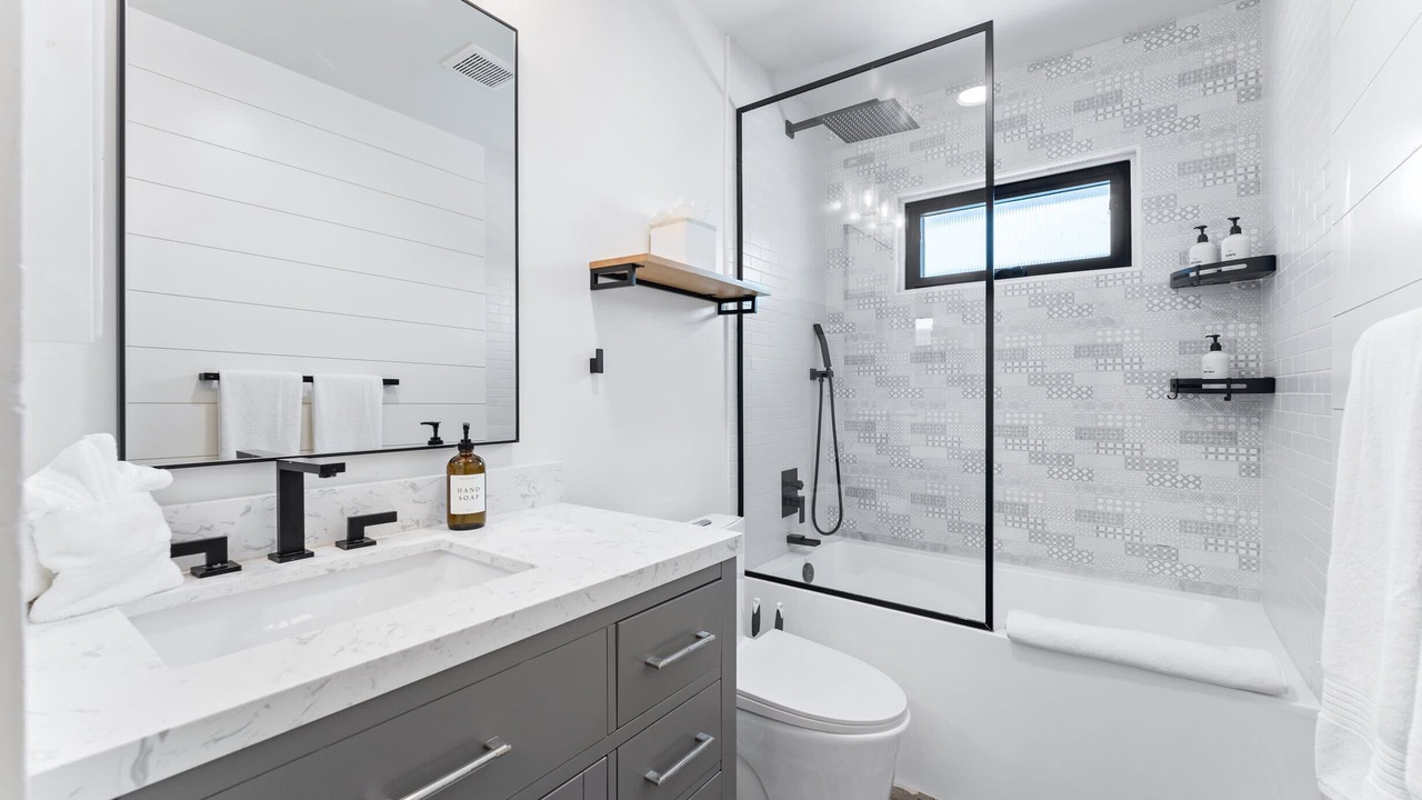 Photo of Bathroom in Mission Beach
