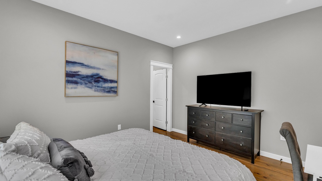Photo of Bedroom in Port Bolivar