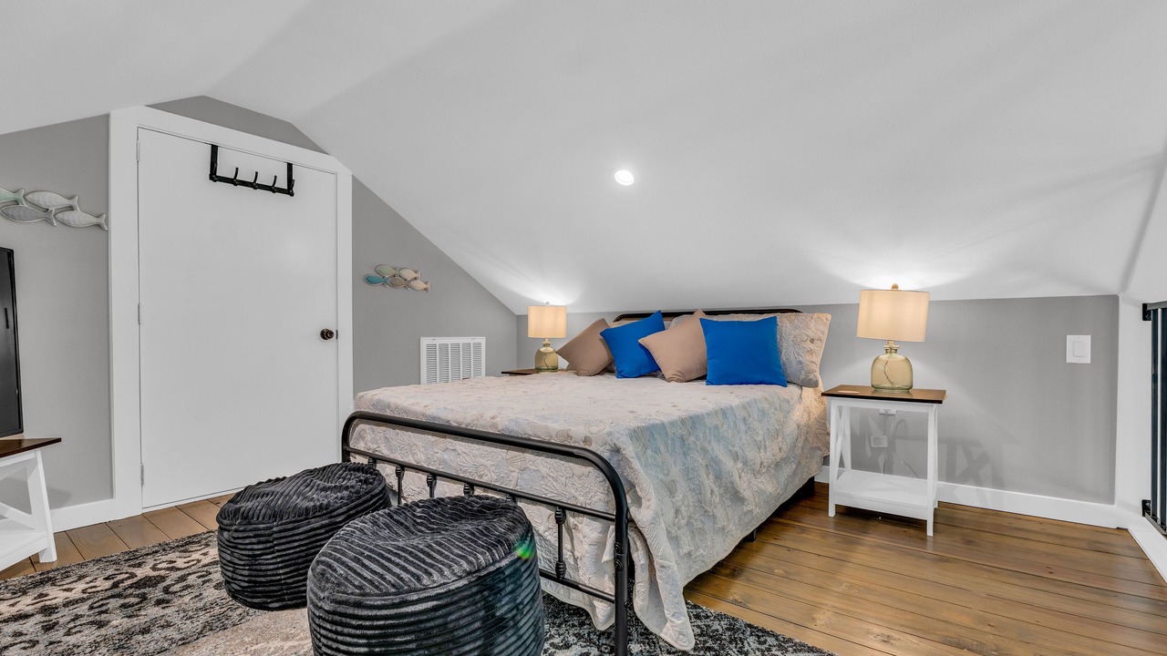 Photo of Bedroom in Port Bolivar