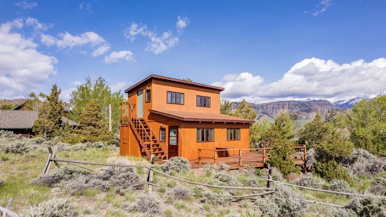 Photo of Outdoor in Wapiti