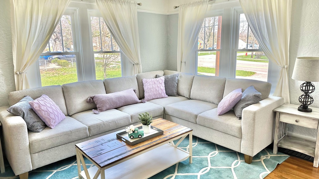 Photo of Livingroom in Auburn Hills