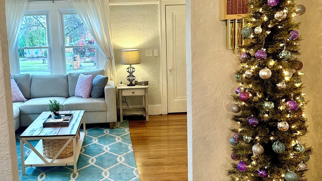 Photo of Livingroom in Auburn Hills