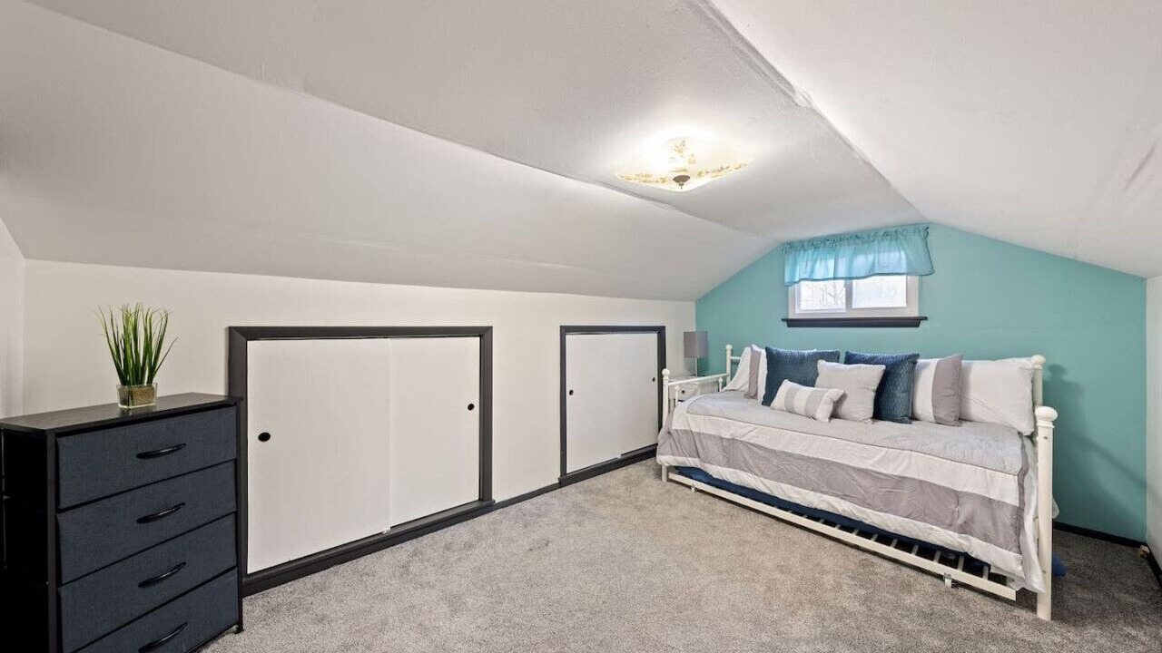 Photo of Bedroom in Westlake