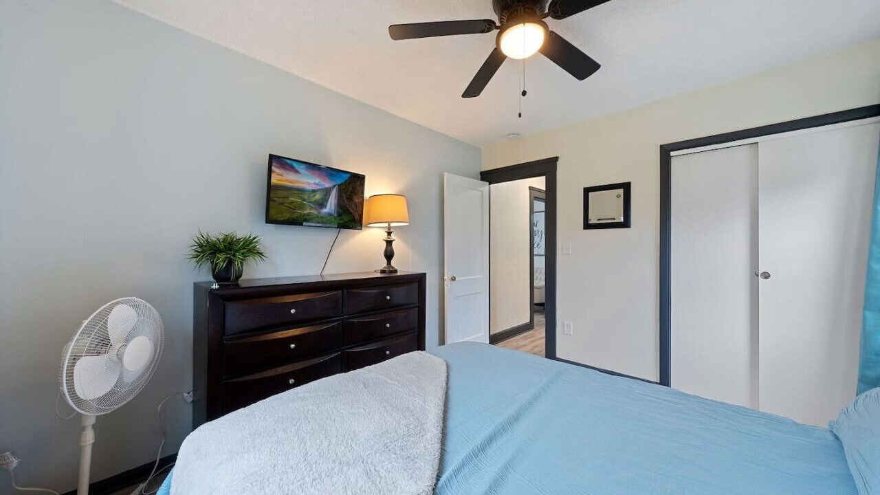 Photo of Bedroom in Westlake